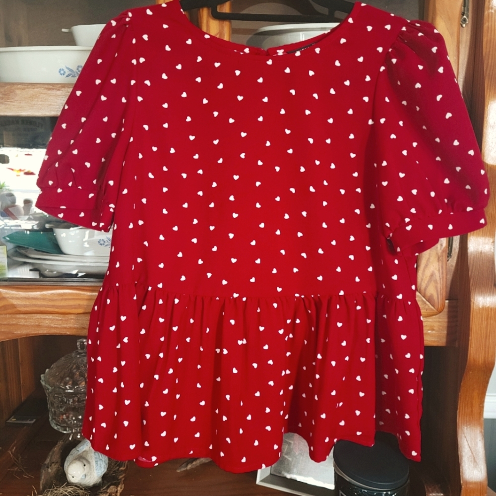 Cute Puffed Sleeve Top